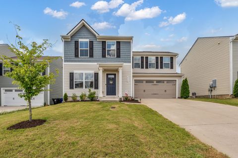 2334 Brokeshire Dr White House TN 37188