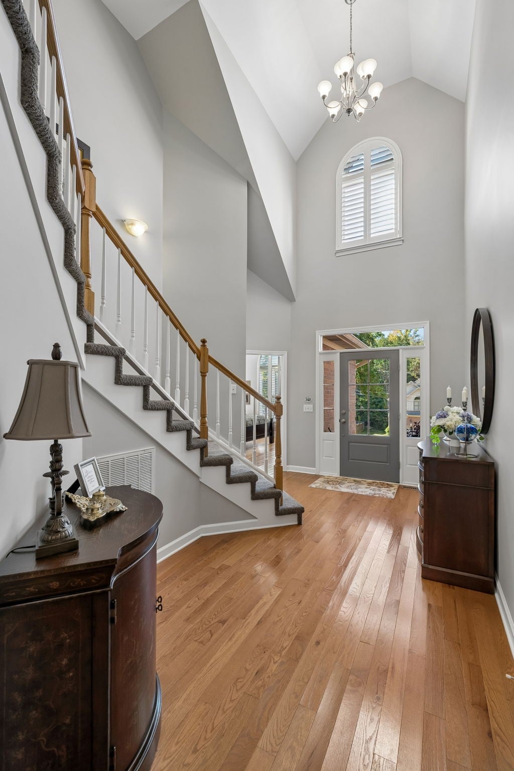 949 Wonderland Pass