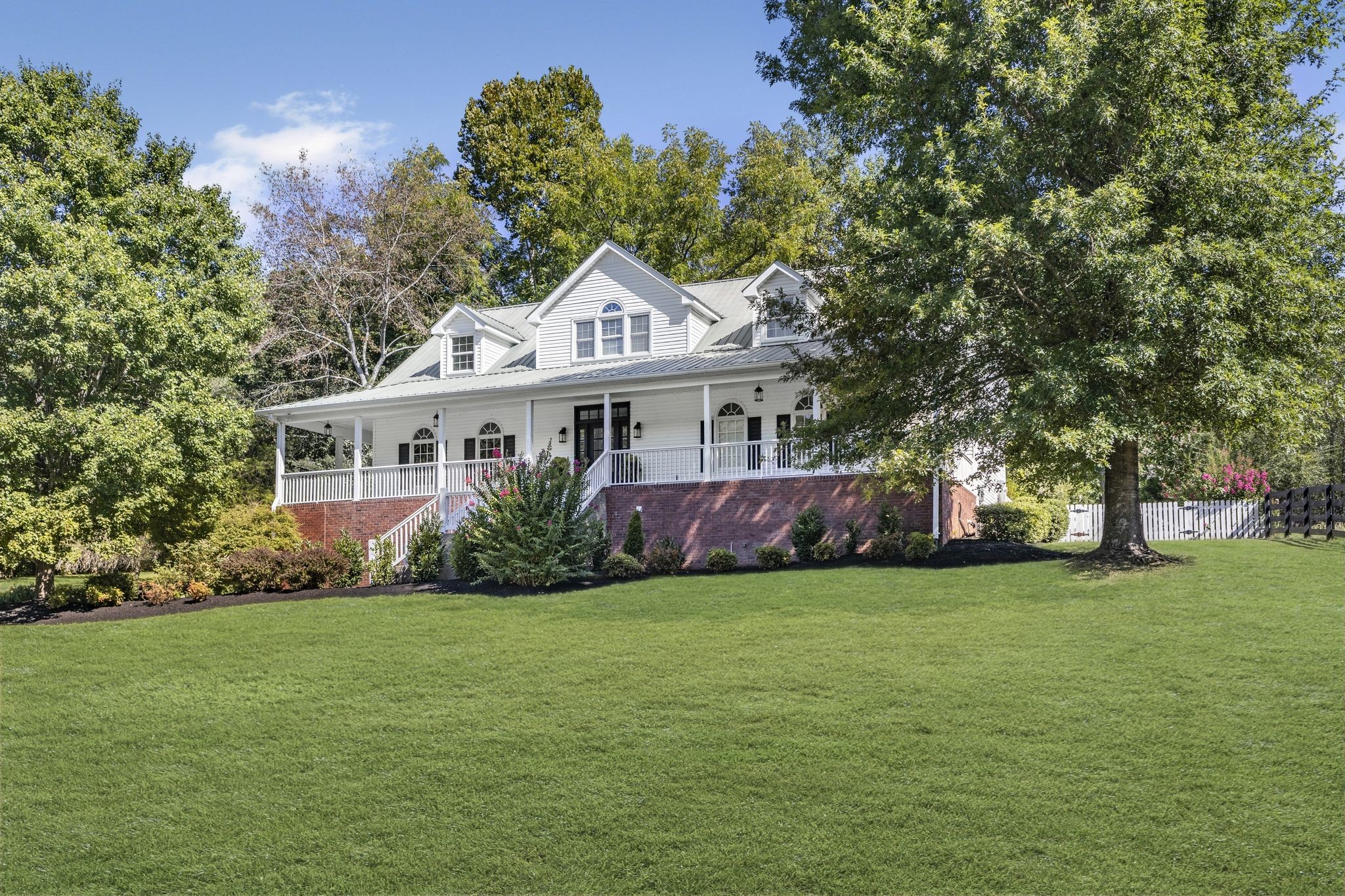 8756 Poplar Creek Rd