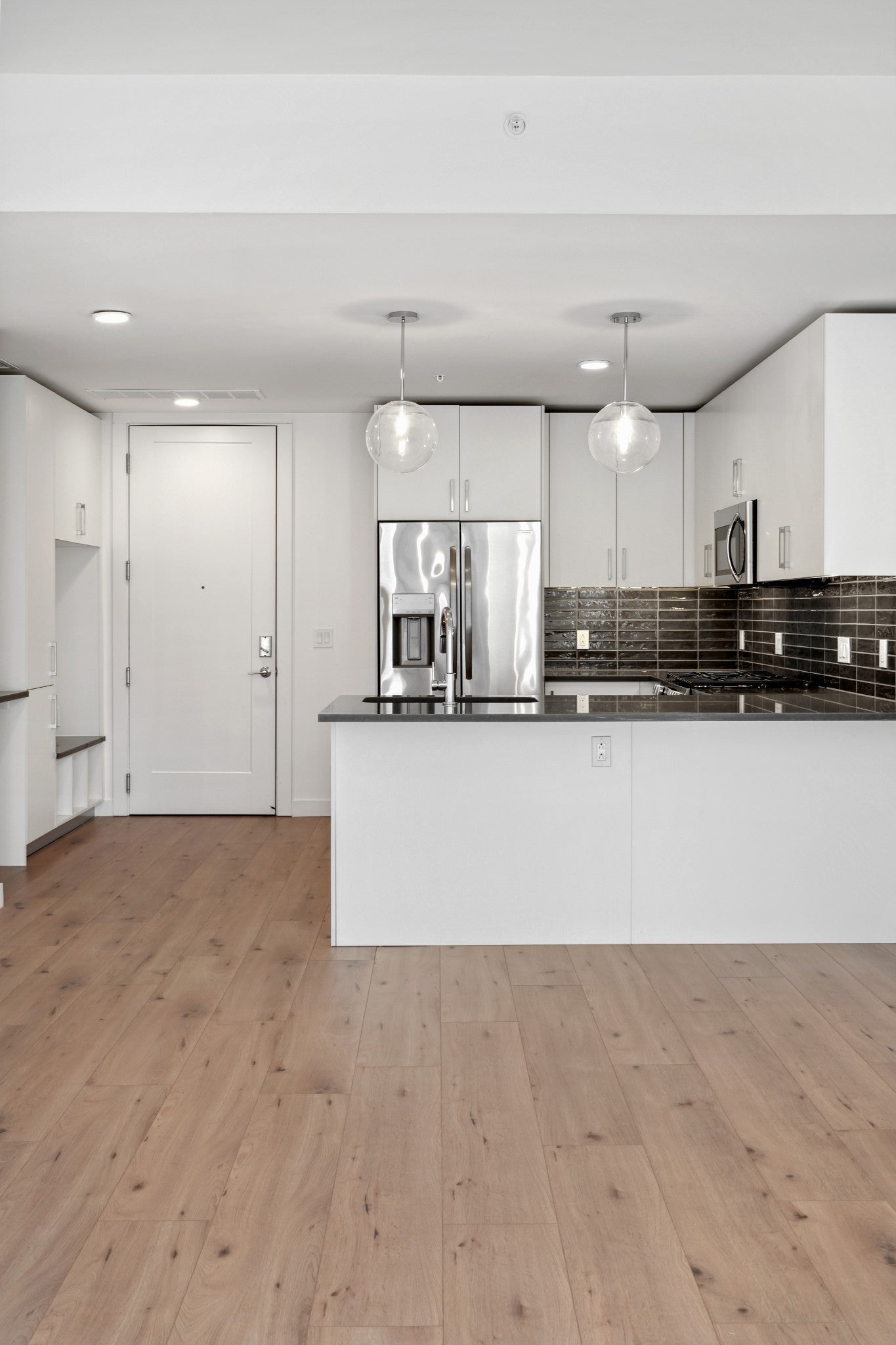 1212 Demonbreun St A7