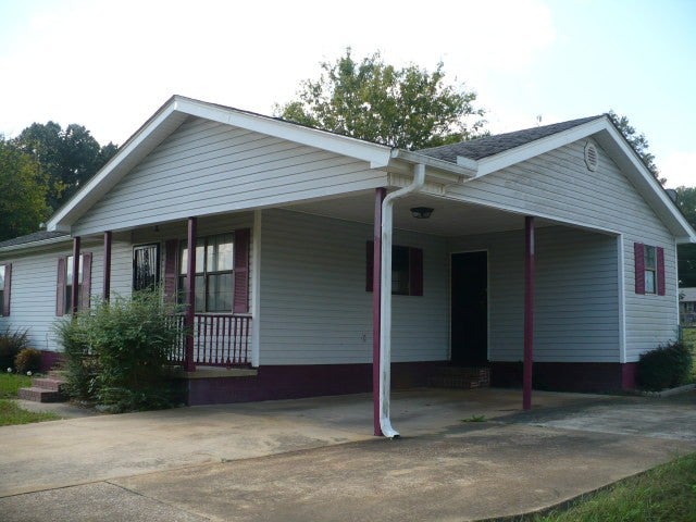 115 English St