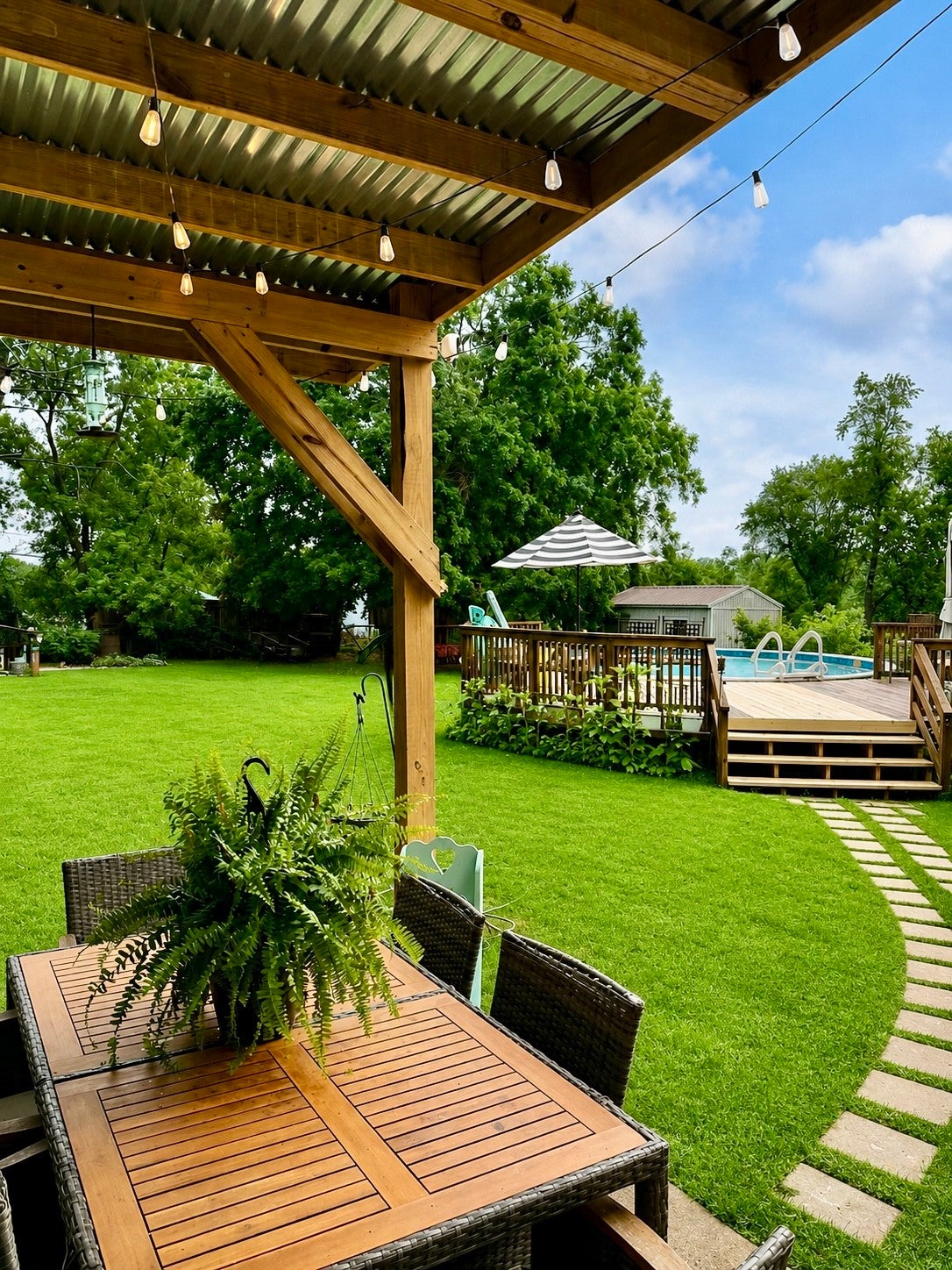 121 Grandview Cir