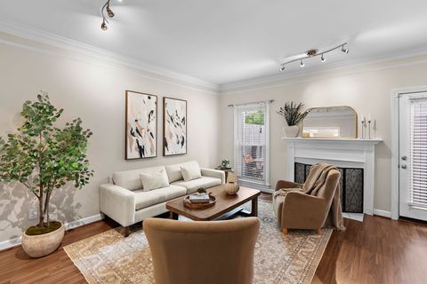 124 Acklen Park Dr Nashville TN 37203