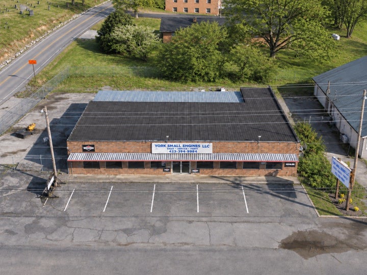 Photo 1 of 16 — 6451 US Hwy 41, Jasper, TN 37347