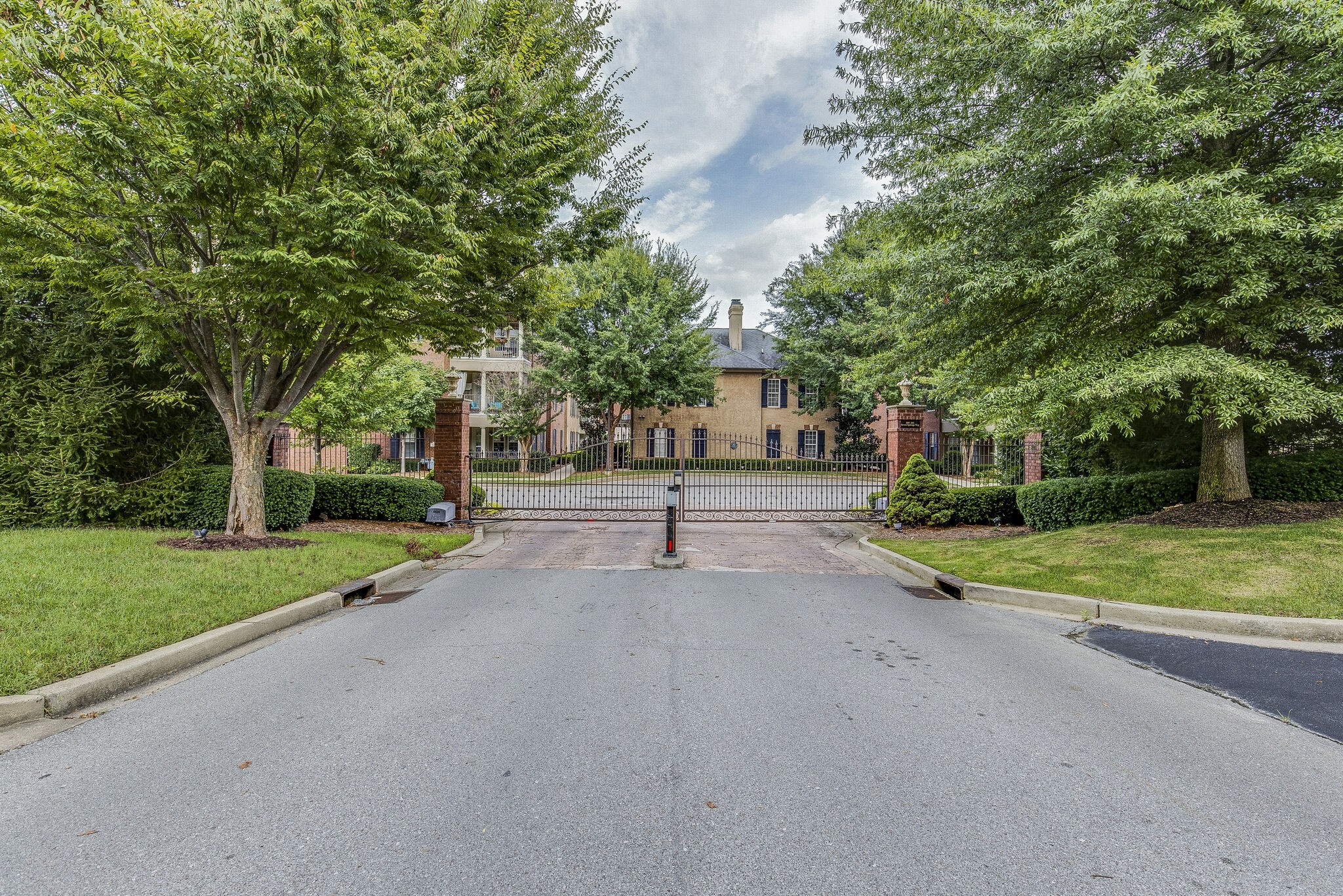 311 Seven Springs Way 201