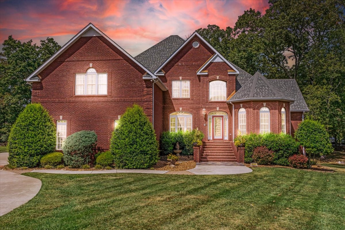 307 New Kent Ct