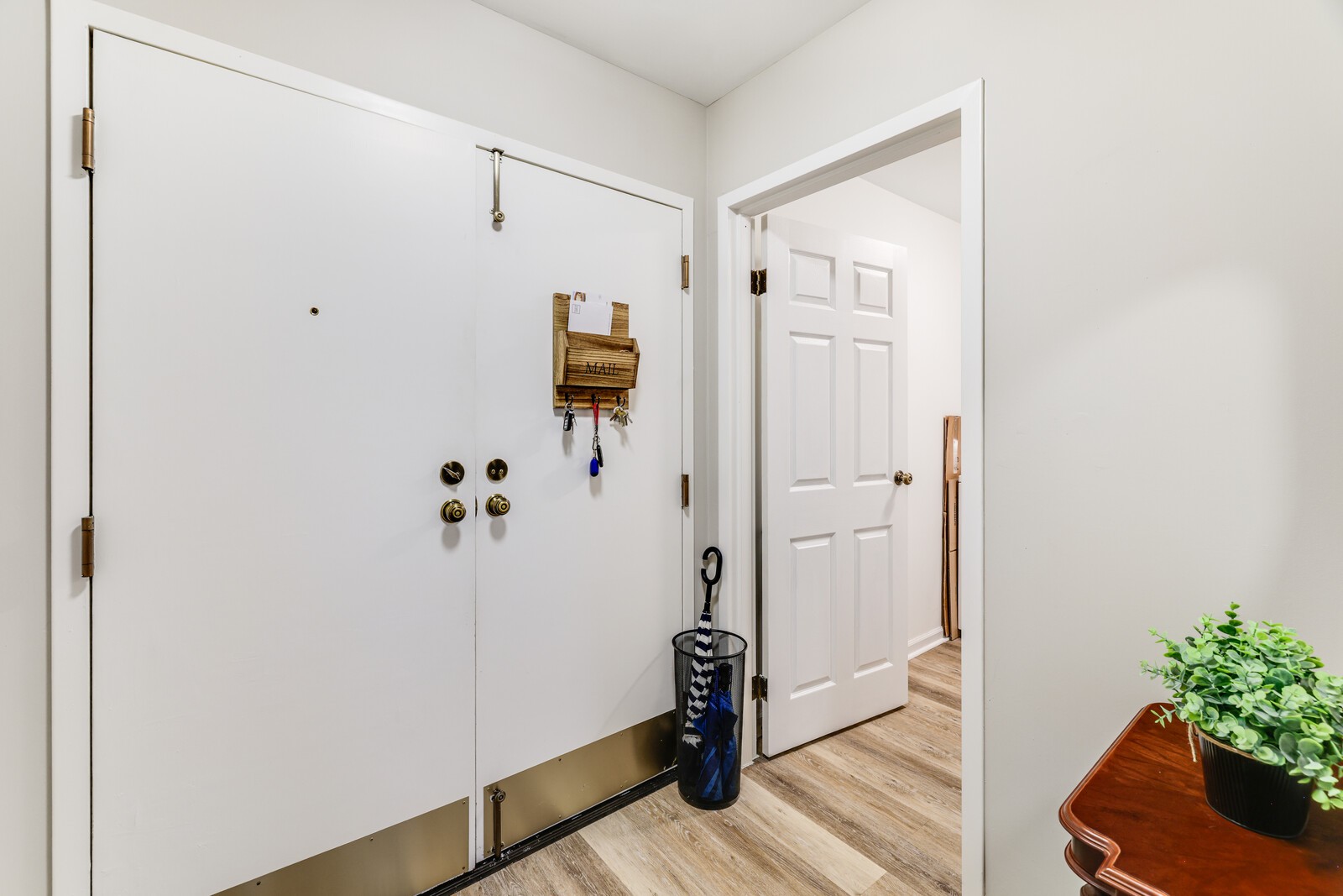 200 Sanders Ferry Rd 2210