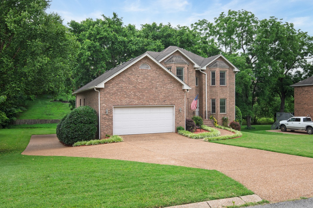 1120 Kimberly Dr