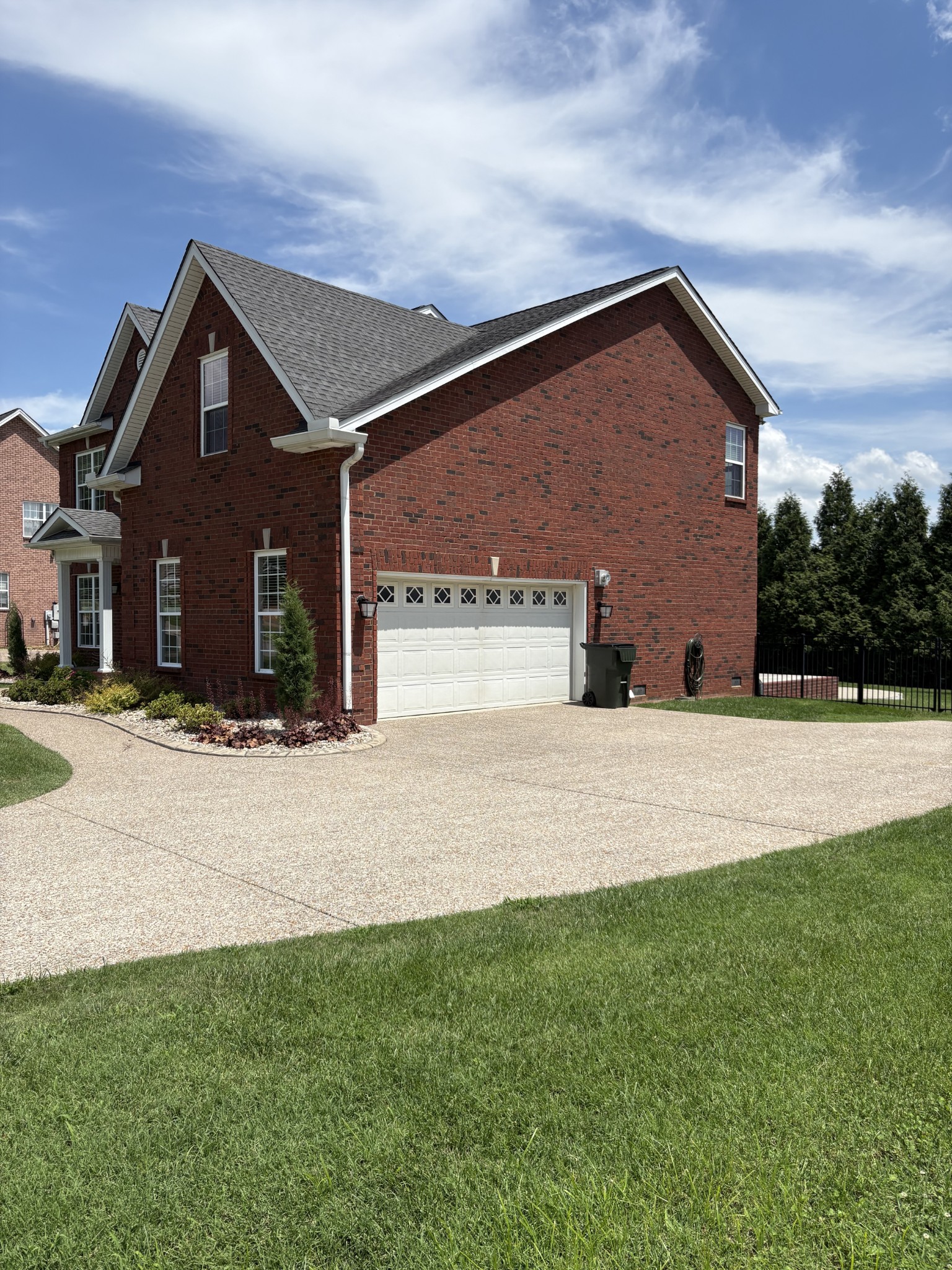 1013 Notting Hill Dr