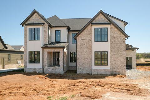 1918 Gene Dixon Dr Murfreesboro TN 37129