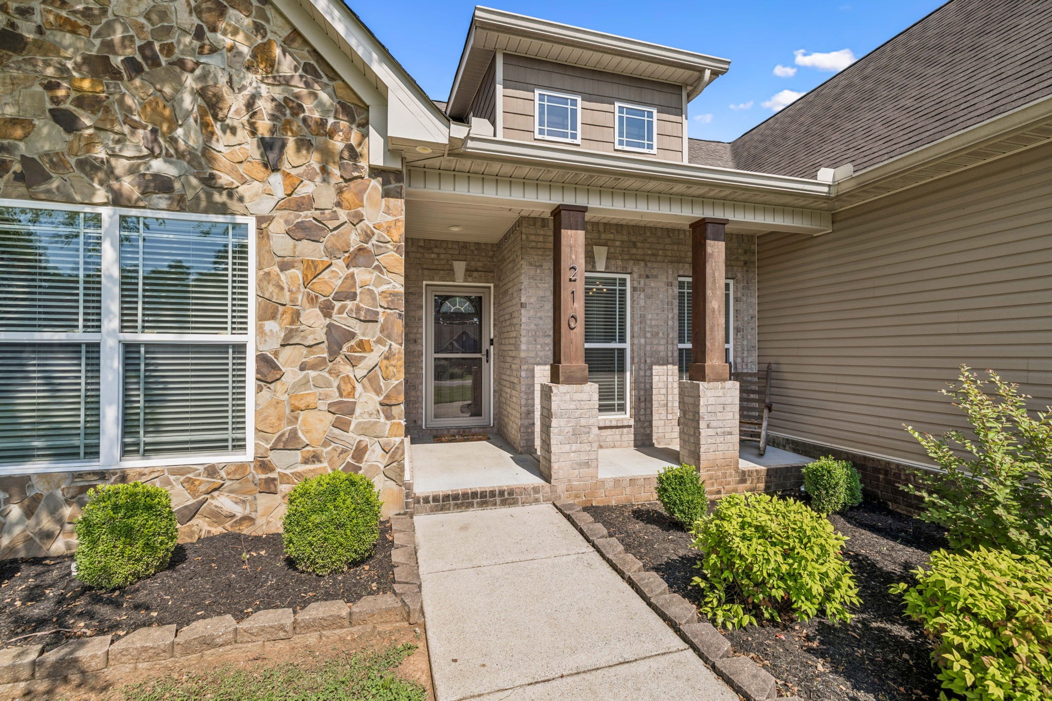 210 Drema Ct