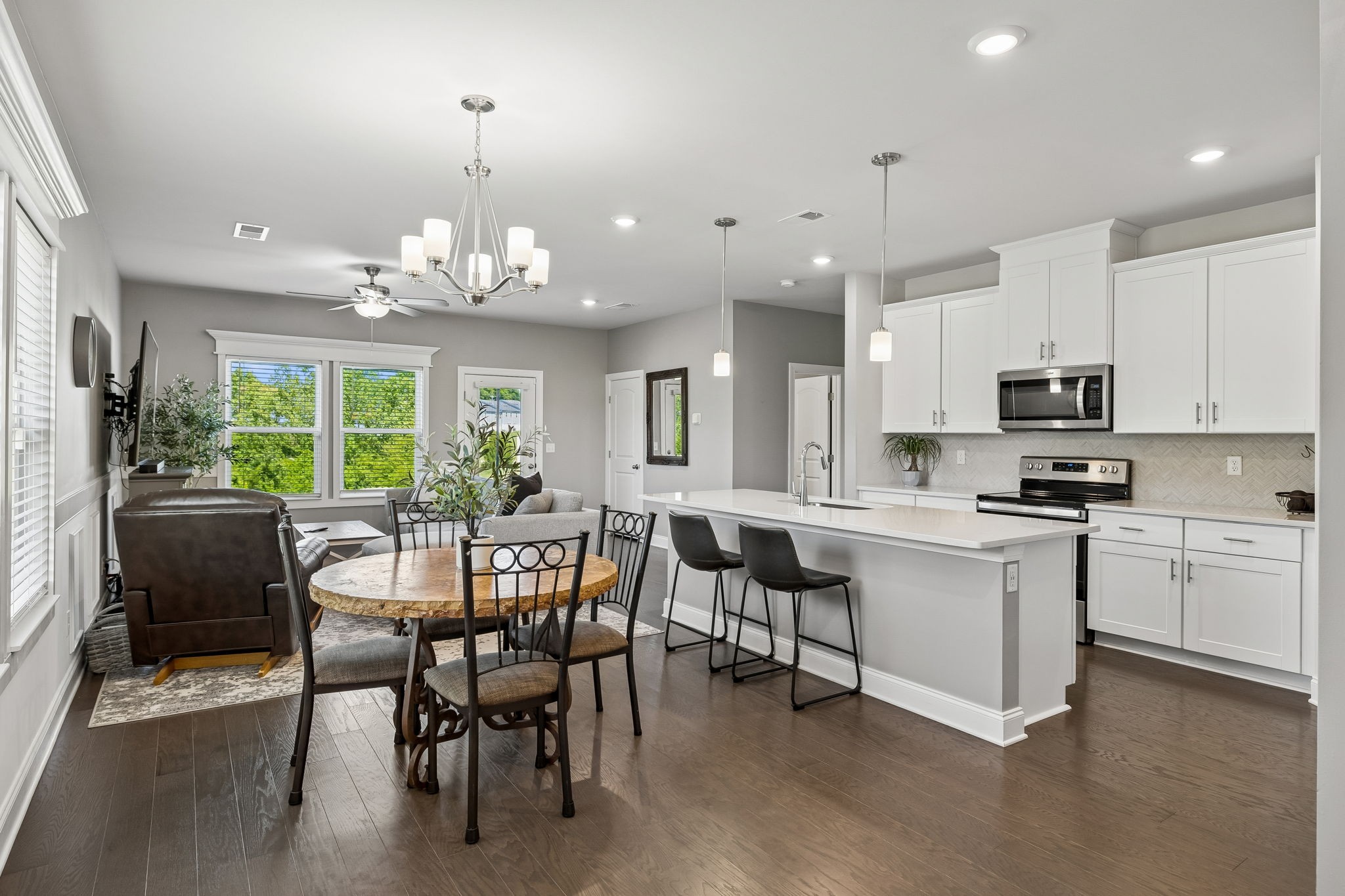 366 Coleman Ct