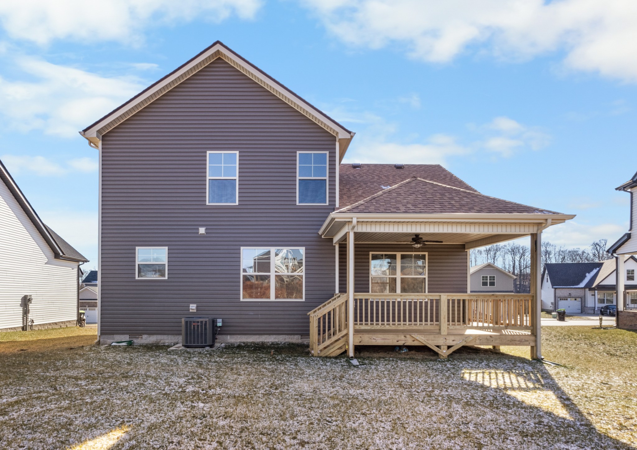 Clarksville, Tennessee 37043, United States, 3 Bedrooms Bedrooms, ,3 BathroomsBathrooms,Residential,Active,108526