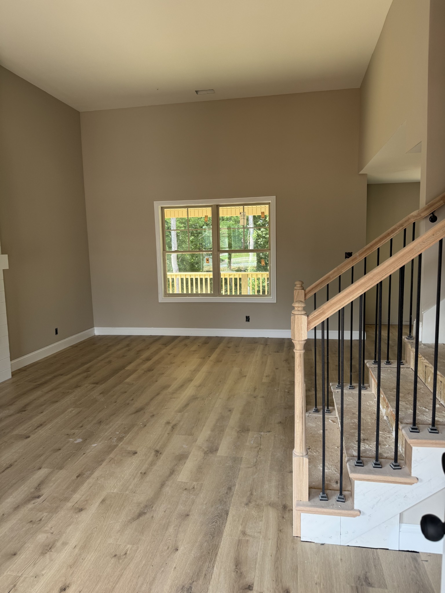 Clarksville, Tennessee 37043, United States, 3 Bedrooms Bedrooms, ,3 BathroomsBathrooms,Residential,Active,108526