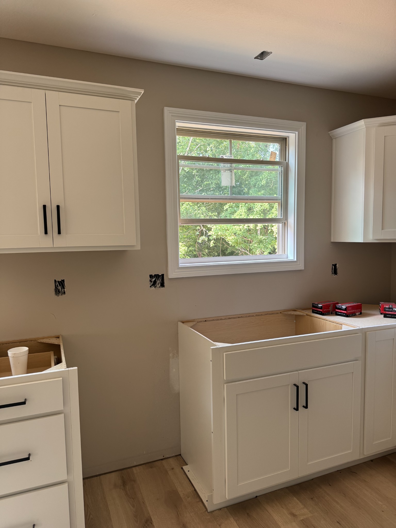 Clarksville, Tennessee 37043, United States, 3 Bedrooms Bedrooms, ,3 BathroomsBathrooms,Residential,Active,108526