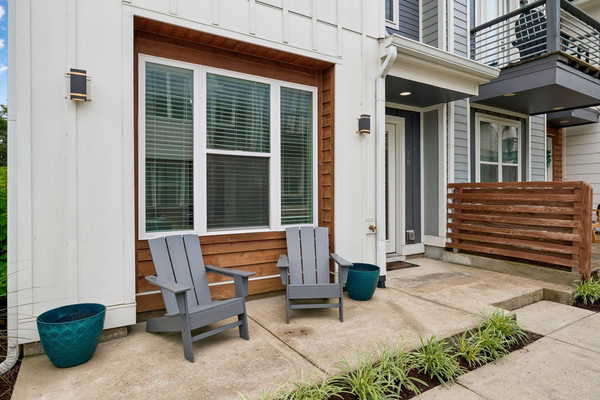700 James Ave 28