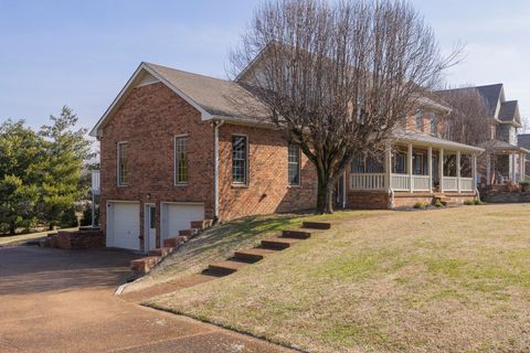 823 Countrywood Dr Franklin TN 37064