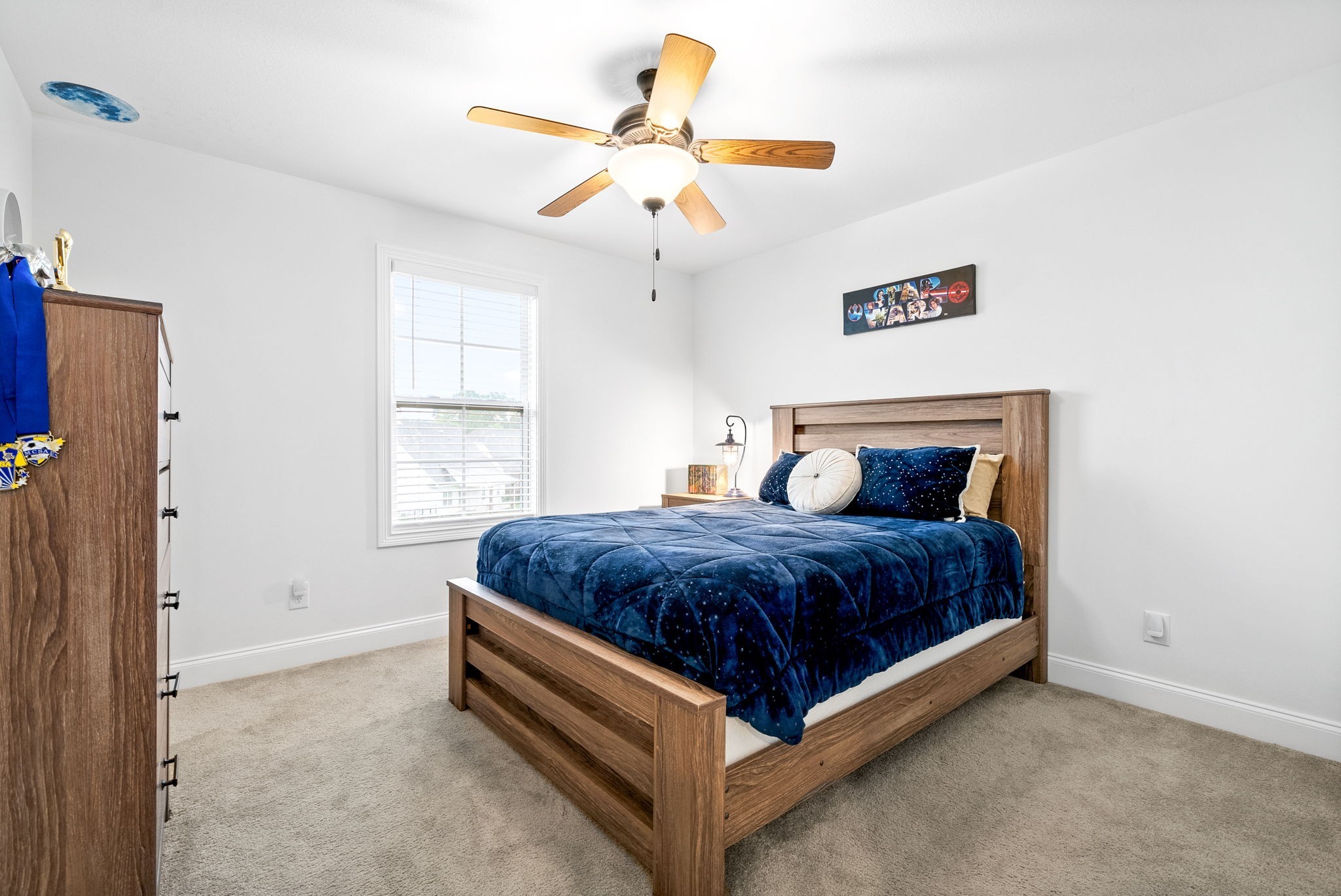 Clarksville, Tennessee 37043, United States, 4 Bedrooms Bedrooms, ,3 BathroomsBathrooms,Residential,Active,171432