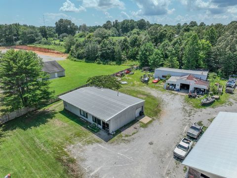 2543 Highway 43 S Leoma TN 38468