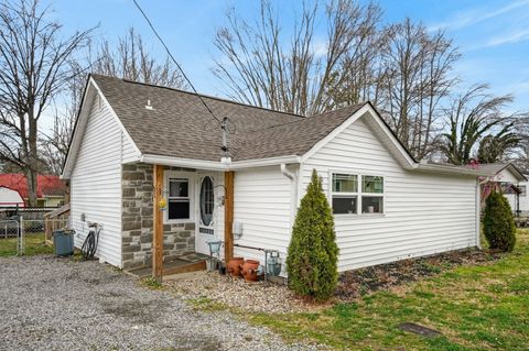105 Bennett St Portland TN 37148