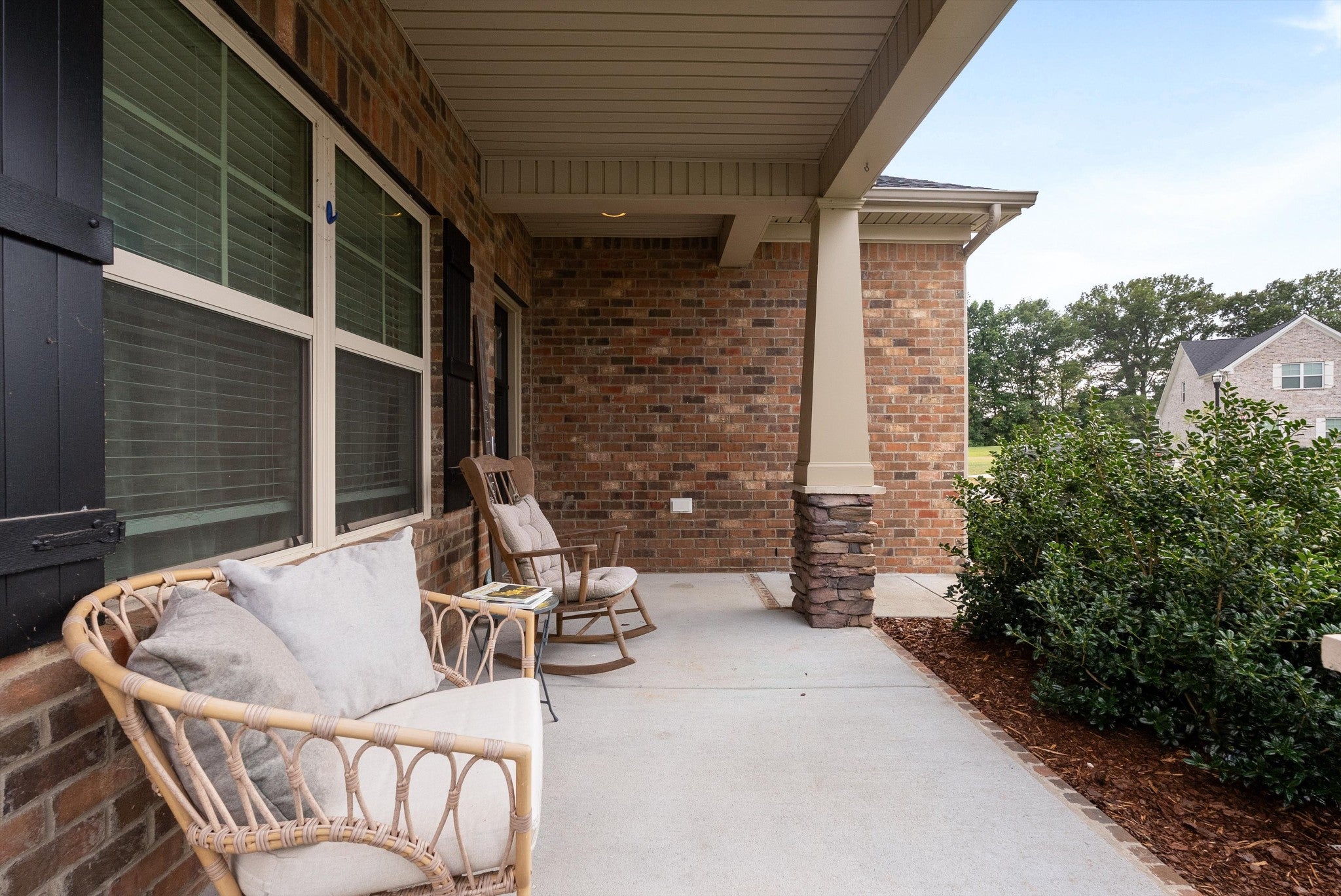 611 Hawkeye Ct