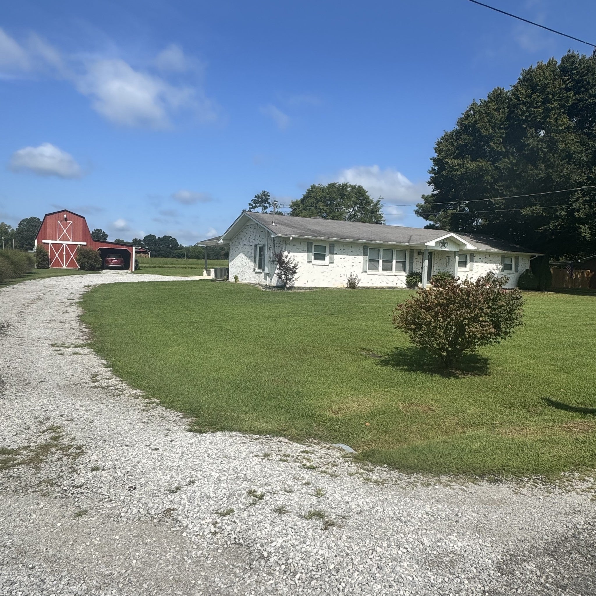 154 Eaton Ln