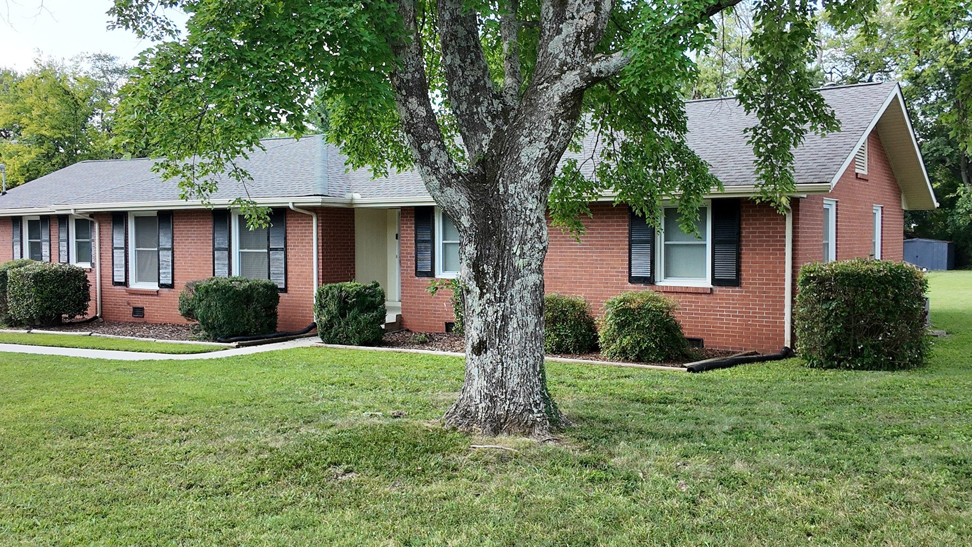 1503 Sherrill Blvd