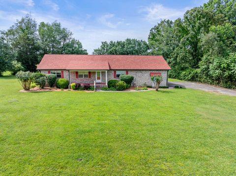 1611 Lincoln St W Tullahoma TN 37388