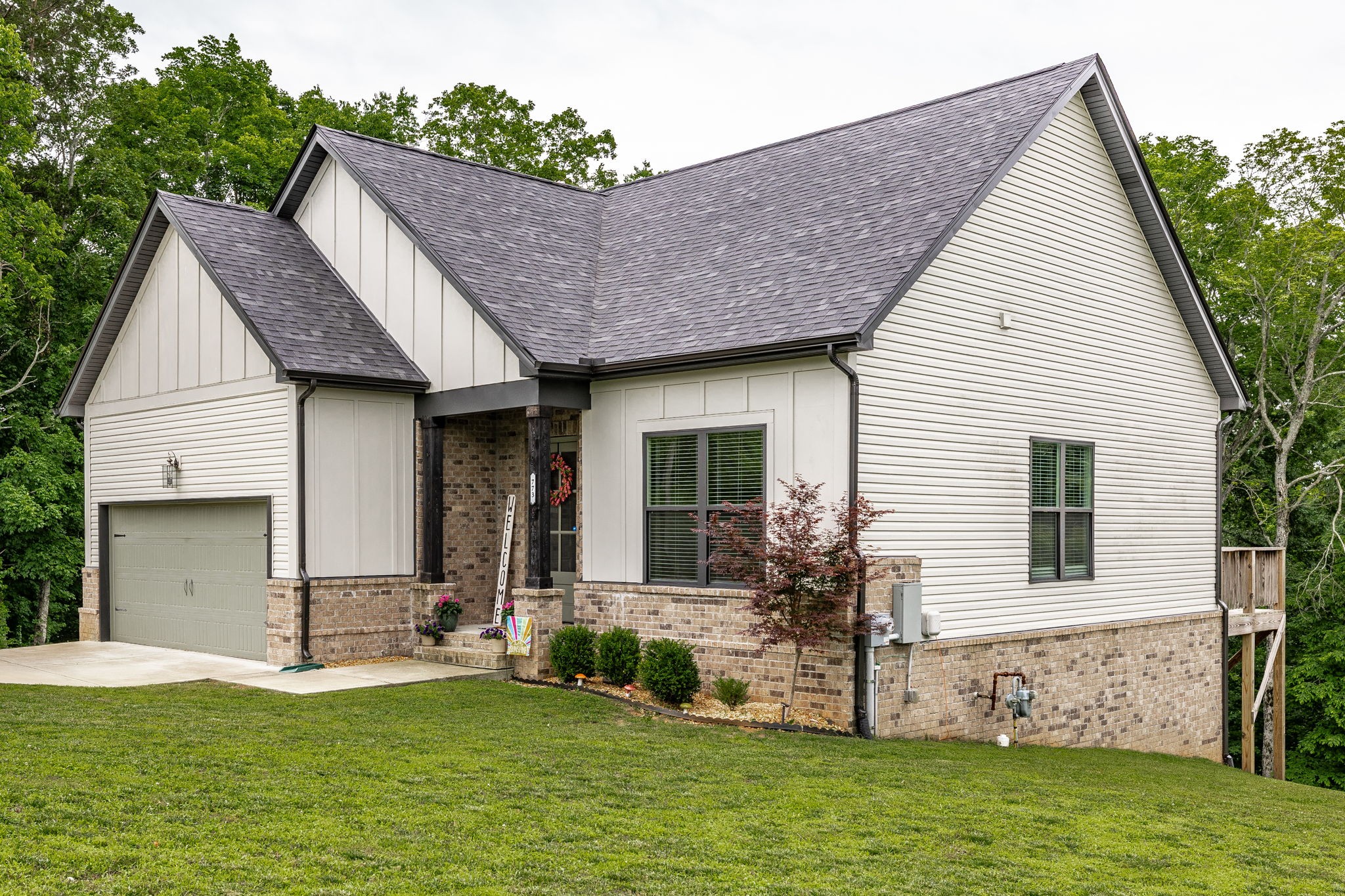 773 Fox Ridge Dr