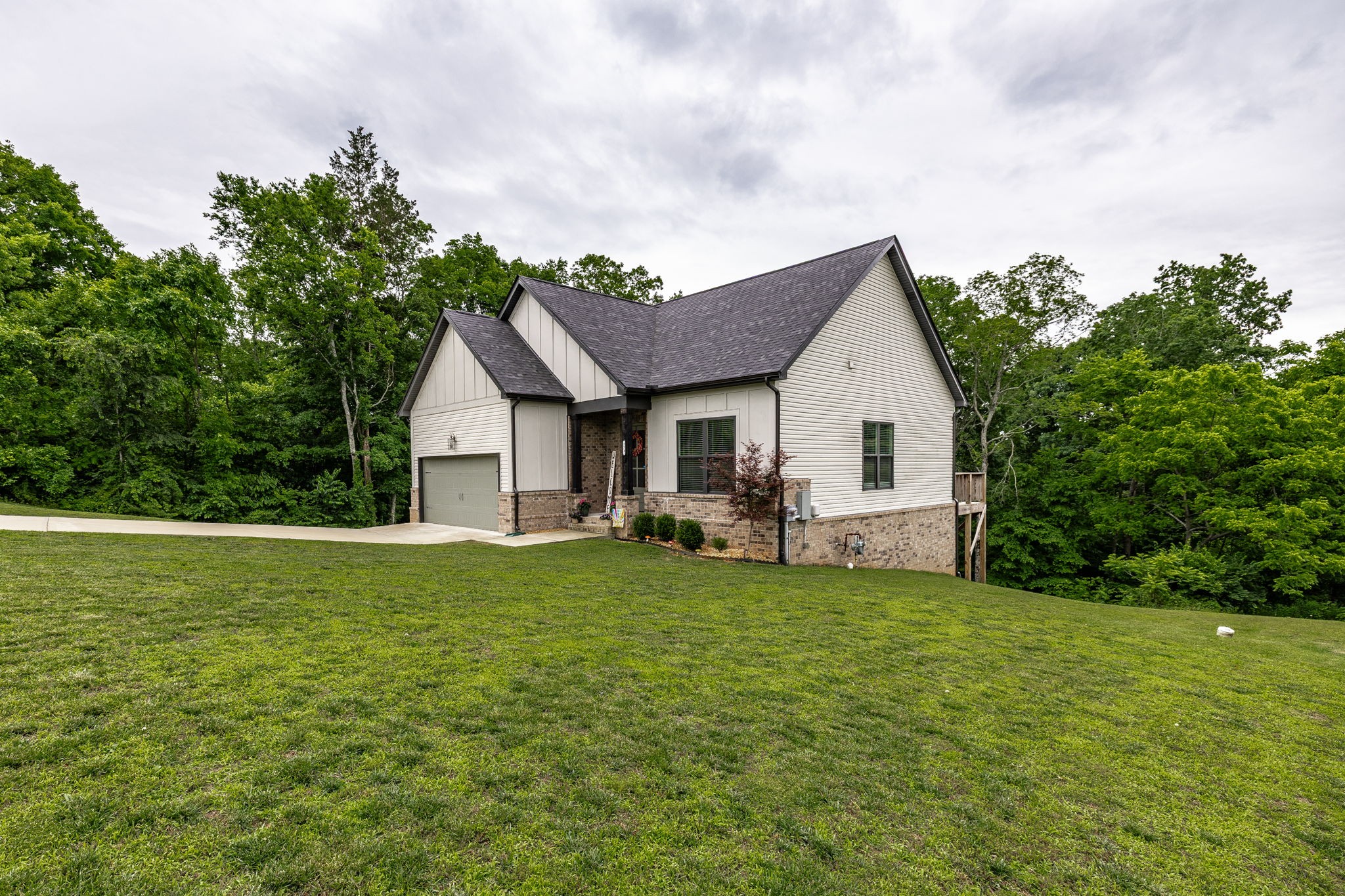 773 Fox Ridge Dr
