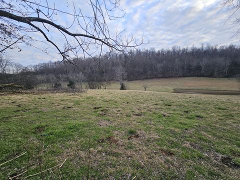 2 Normandy Rd Normandy TN 37360