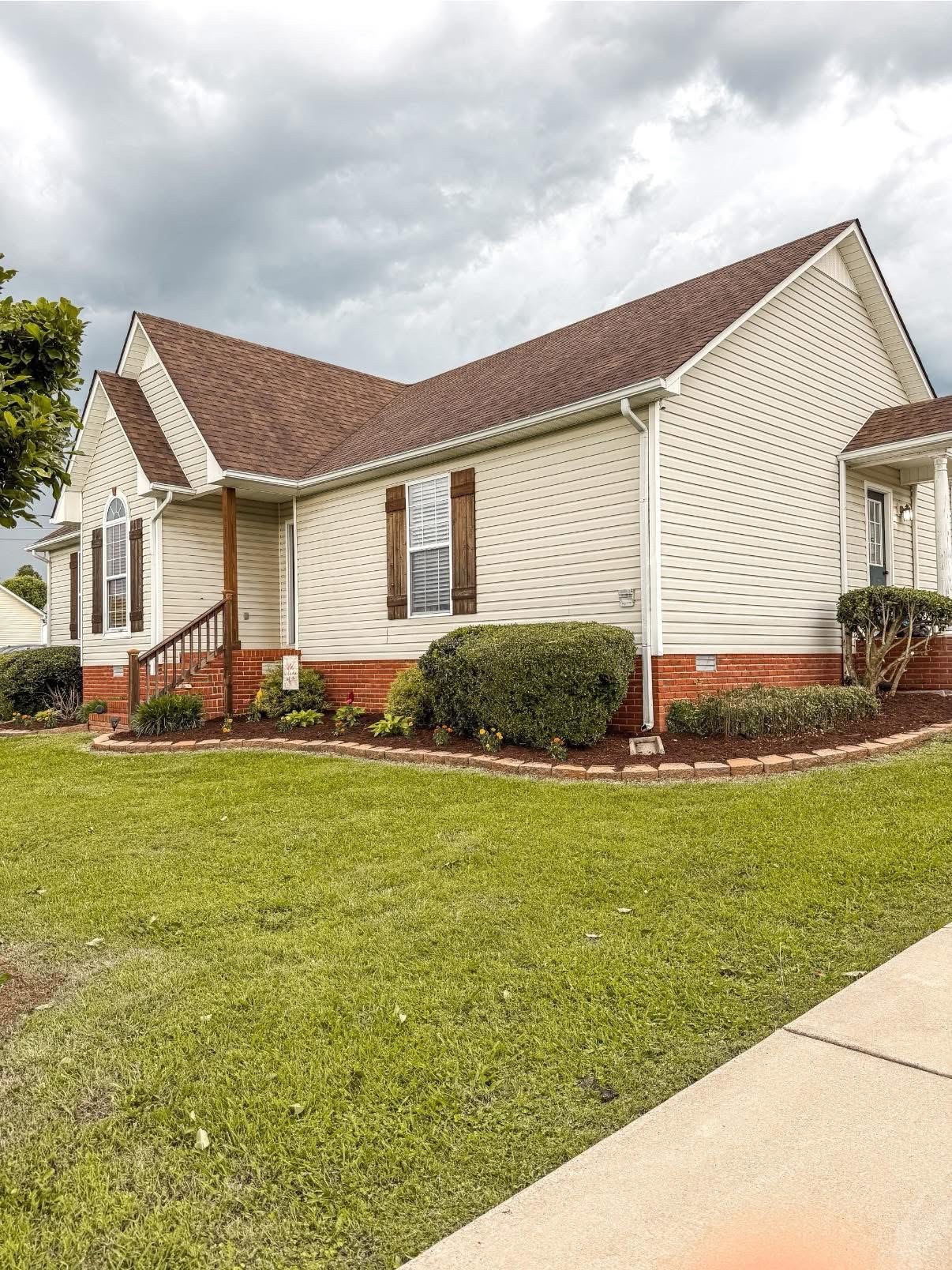 108 Easy St