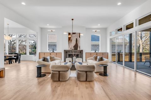 2048 Castleman Dr Nashville TN 37215