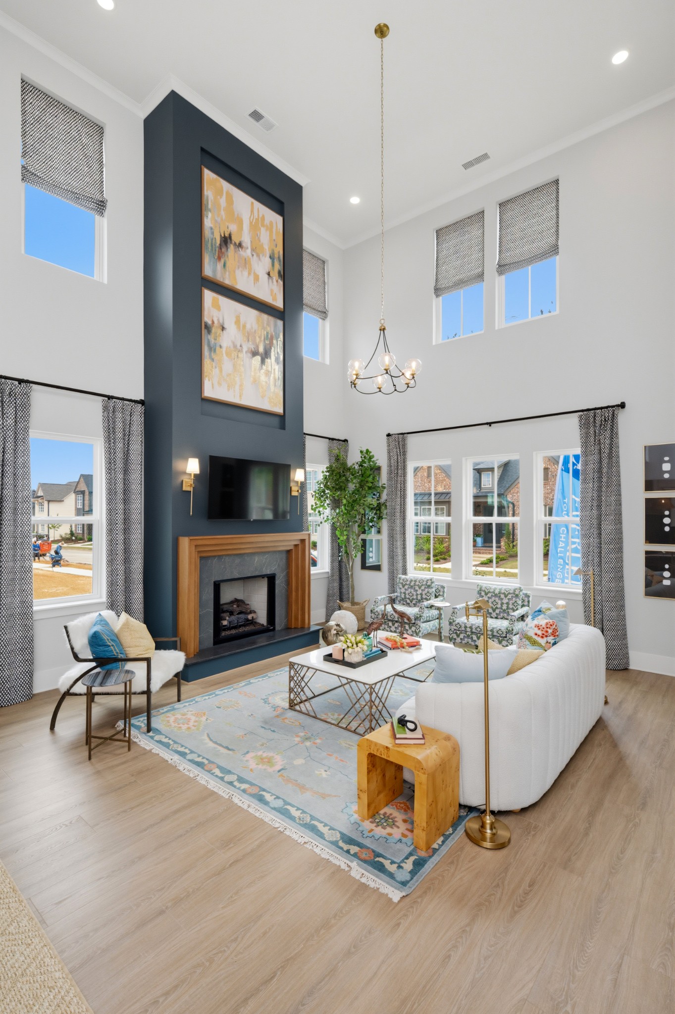 821 Saint Clair Avenue