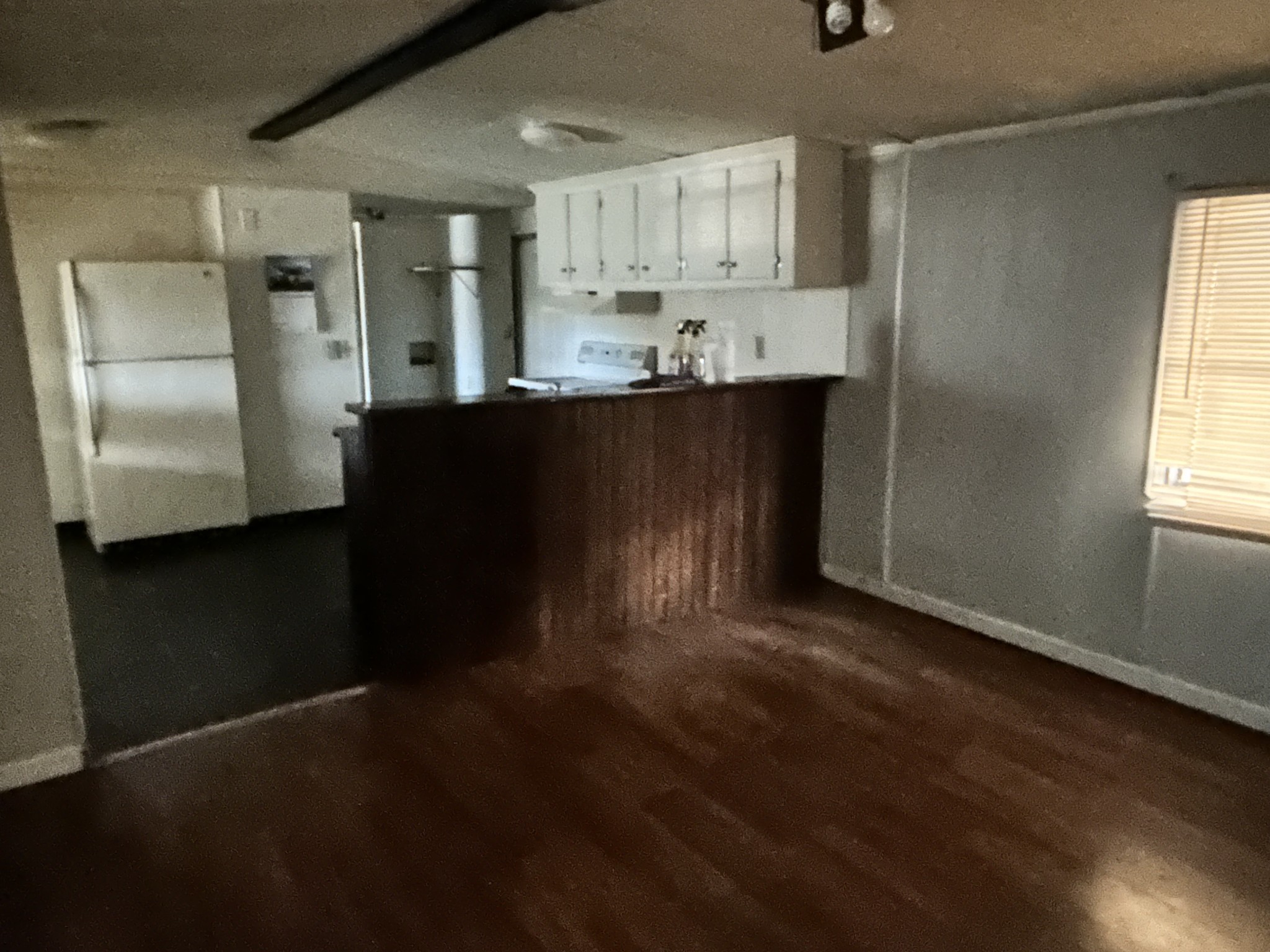 584 Old Nashville Hwy