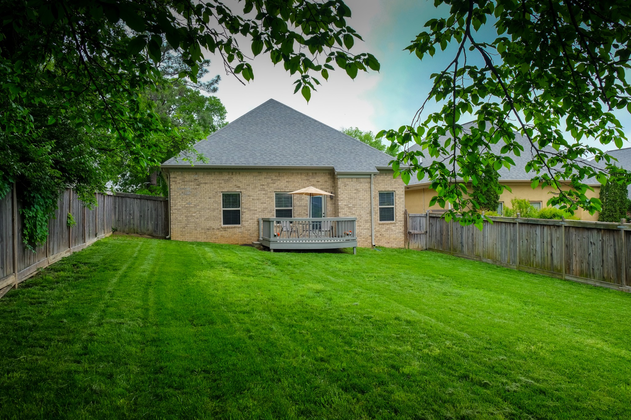 2247 Castleman Dr