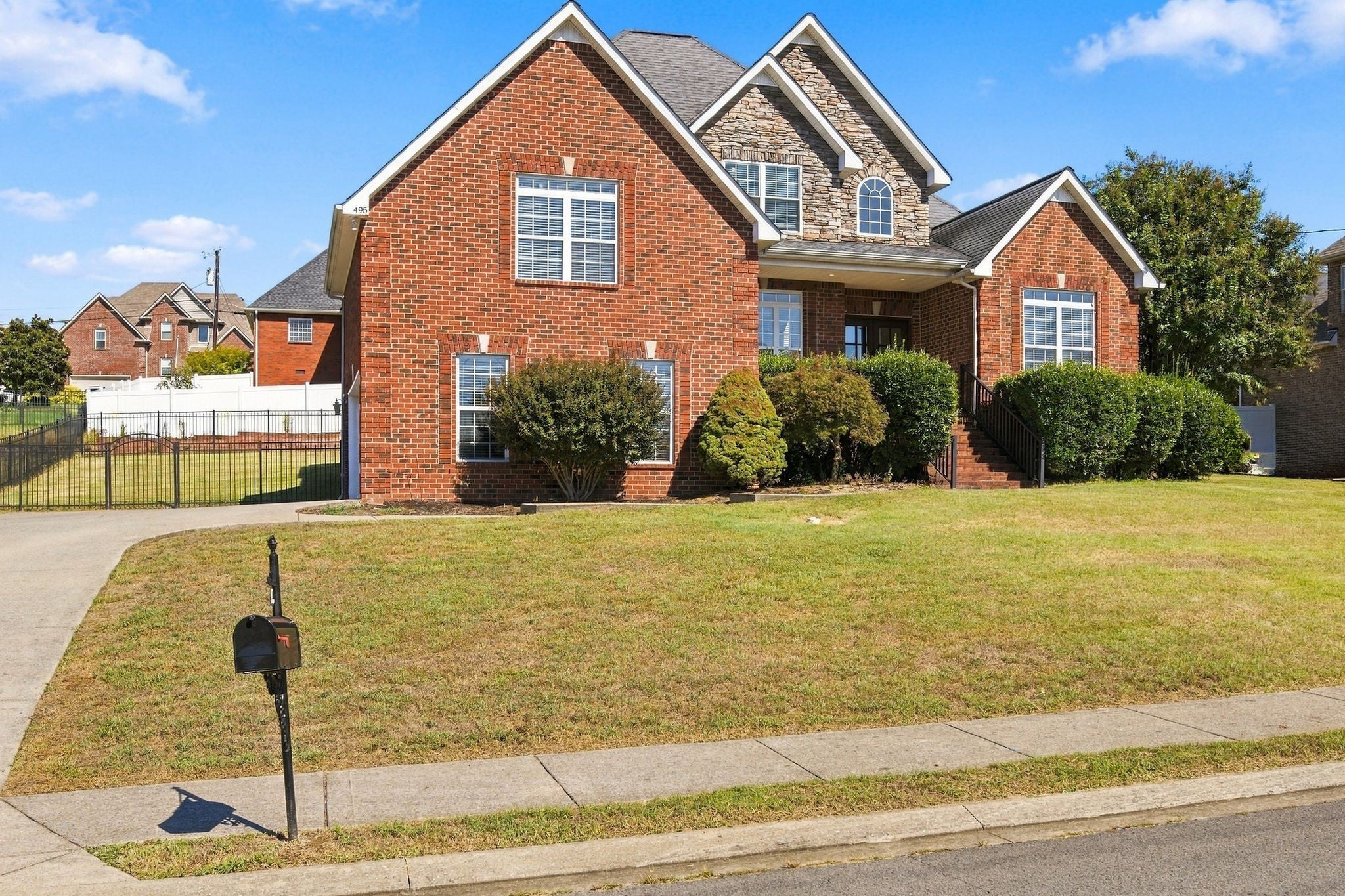 495 Williamsport Dr