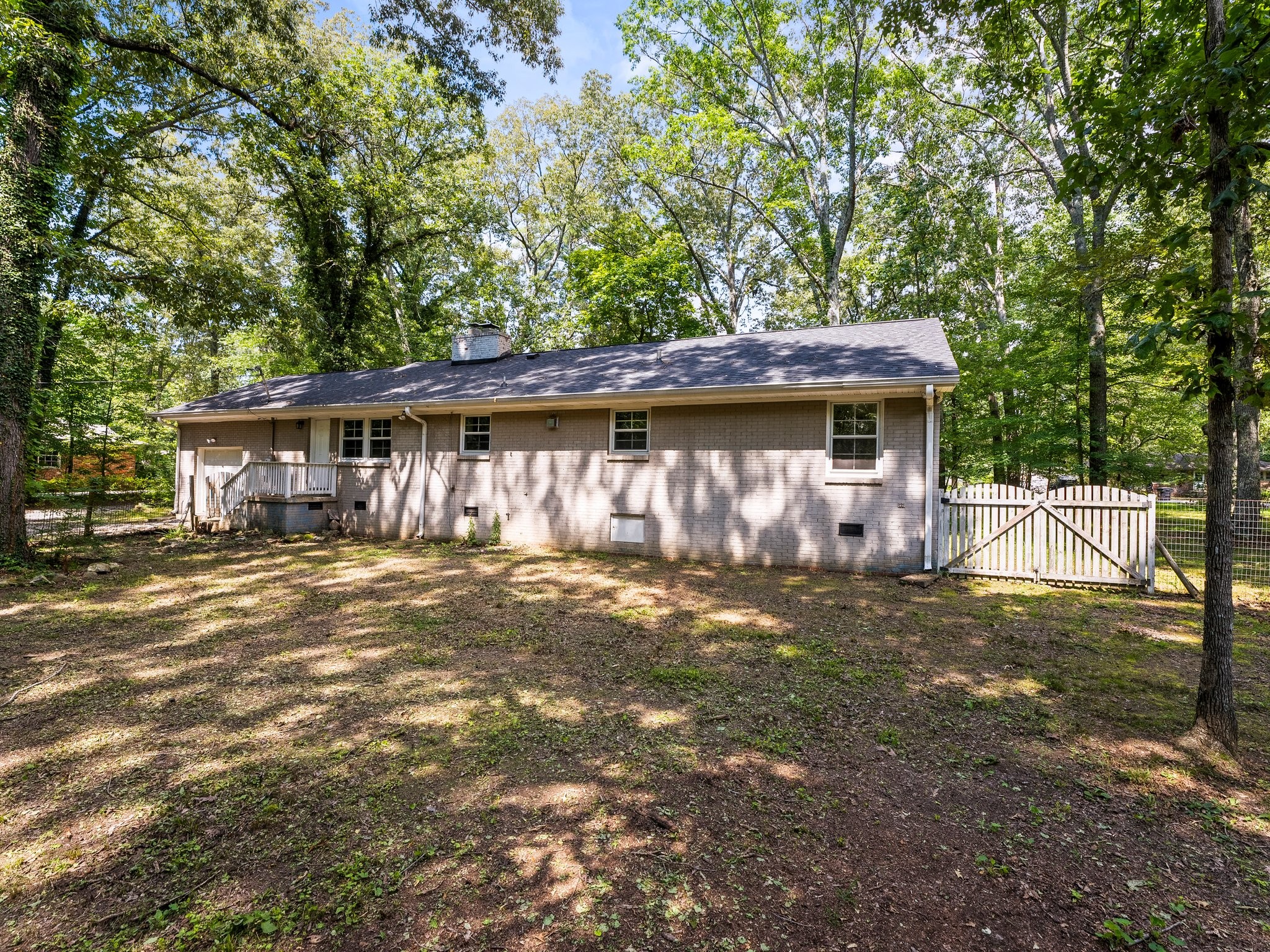 1006 Westwood Dr