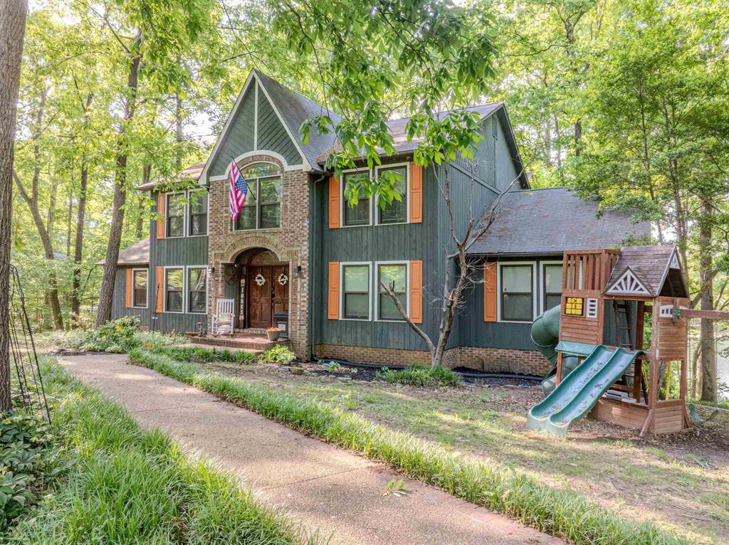 757 Oak Ridge Rd