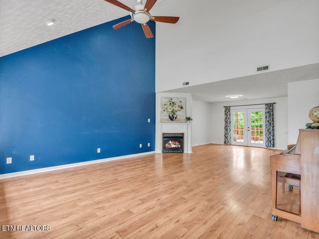 1004 Sugar Creek Lane