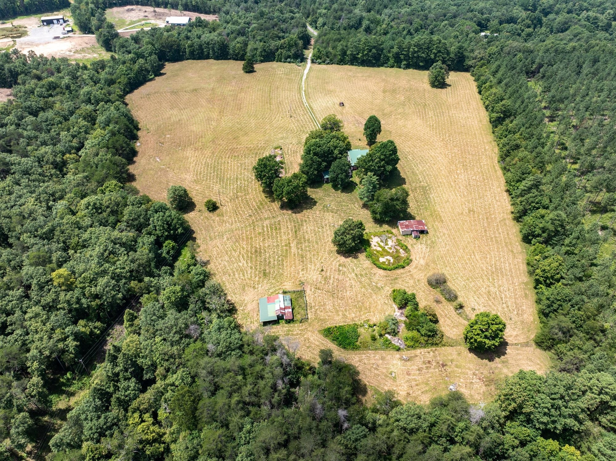 290 Lawsontown Rd