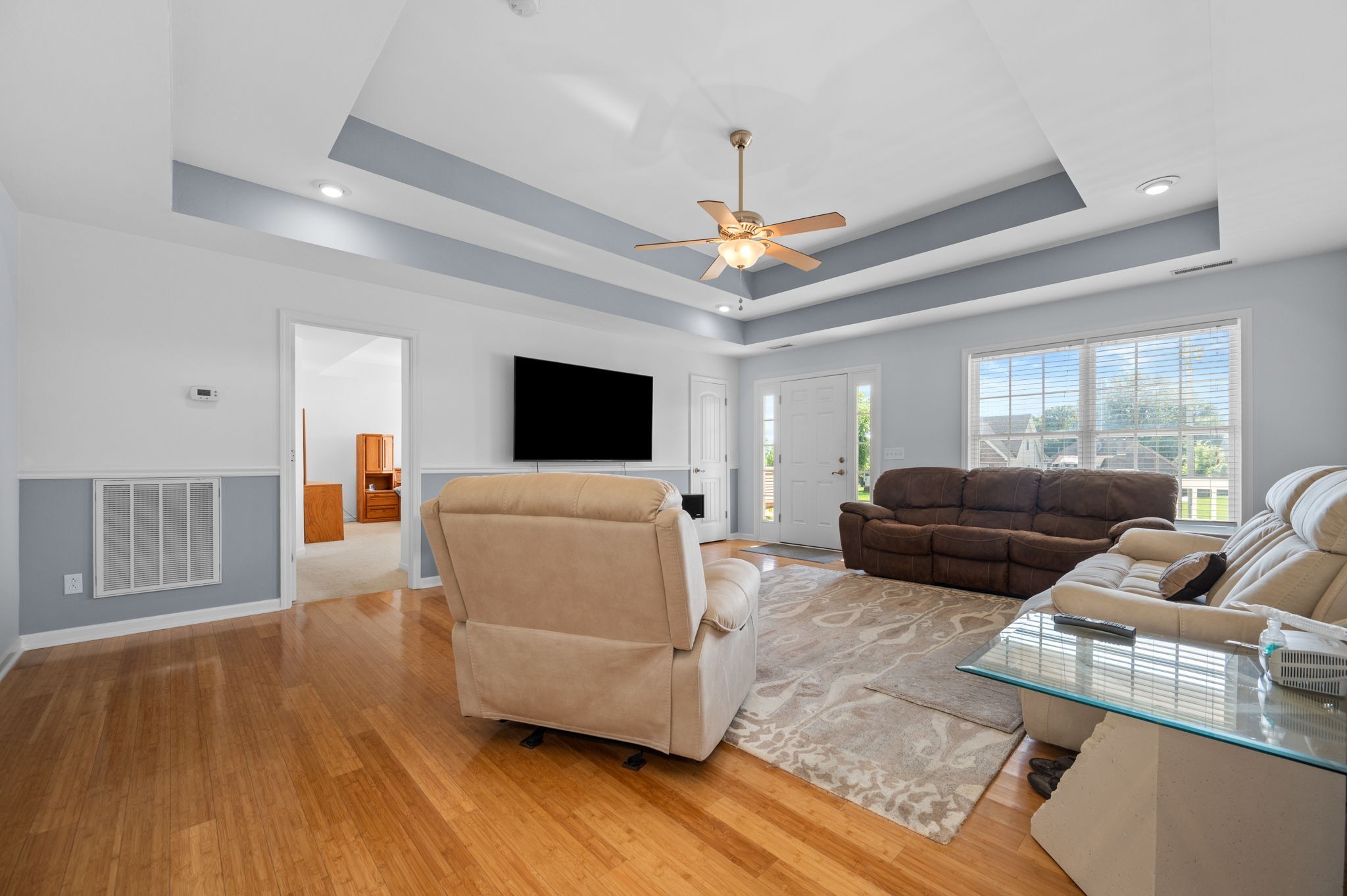 2606 Battleground Dr