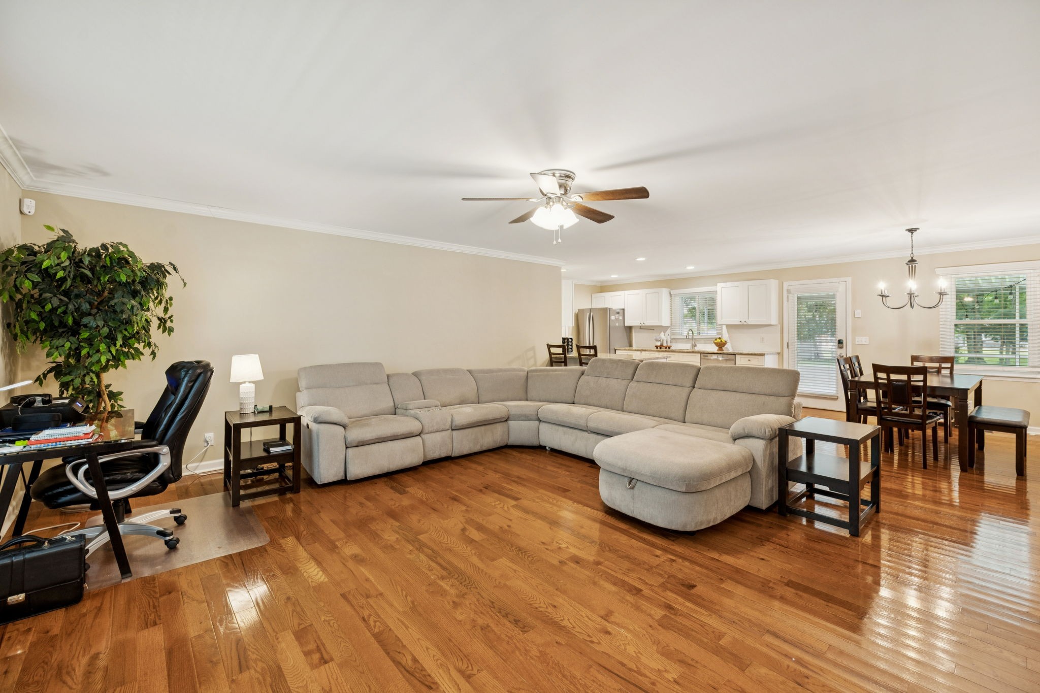 102 Sundown Dr