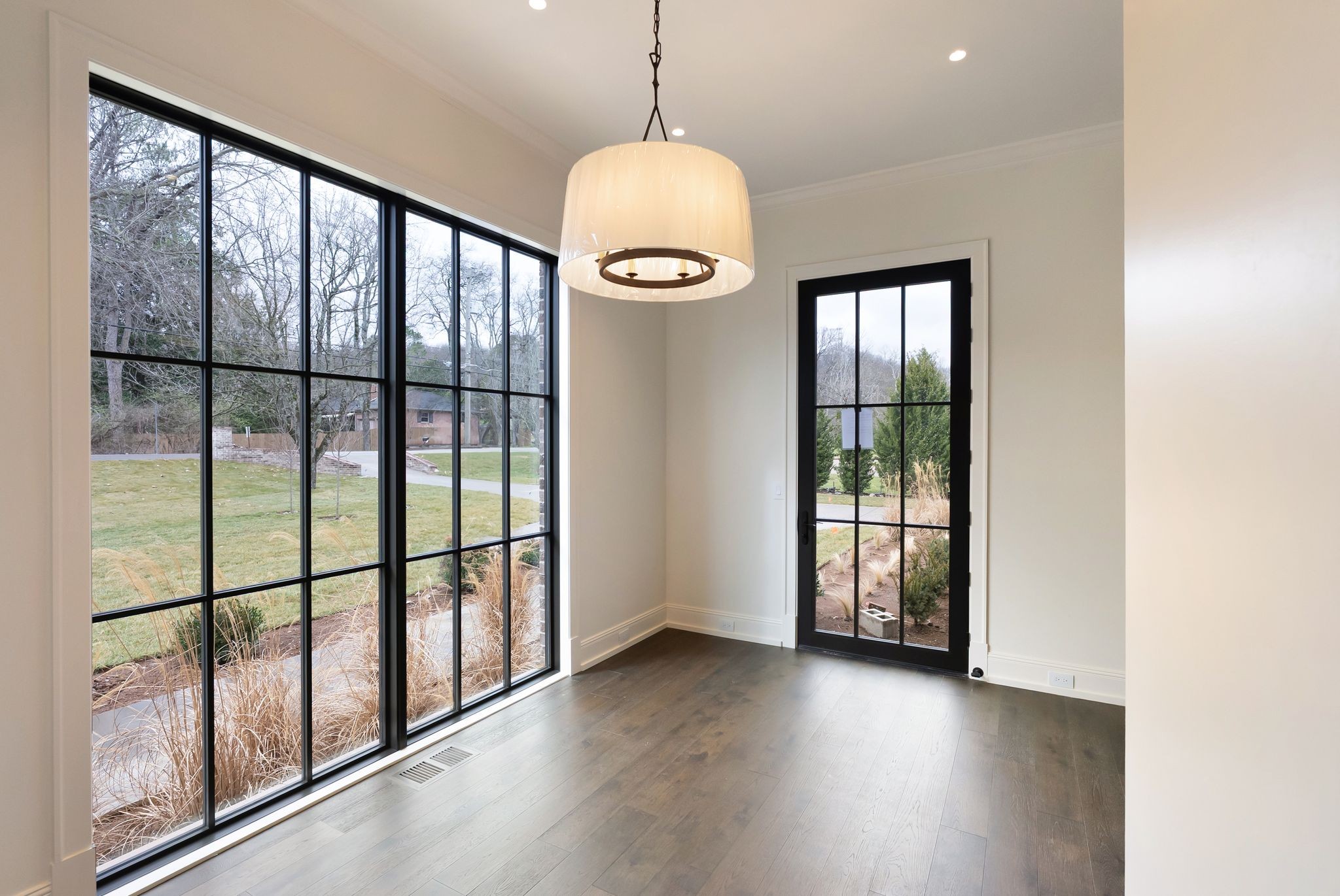 1206 Tyne Blvd