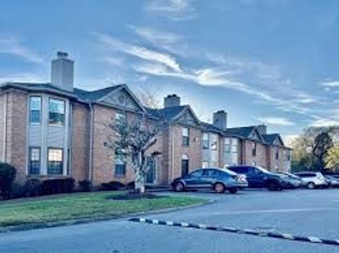 211 Ellington Pl Madison TN 37115