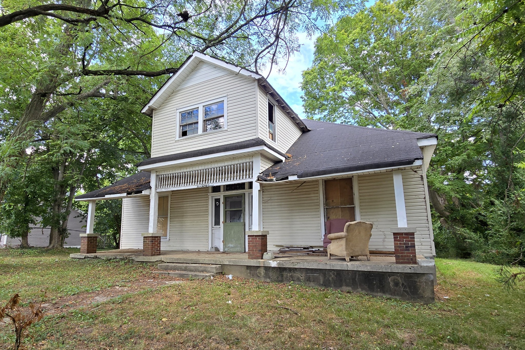 437 Hickman St