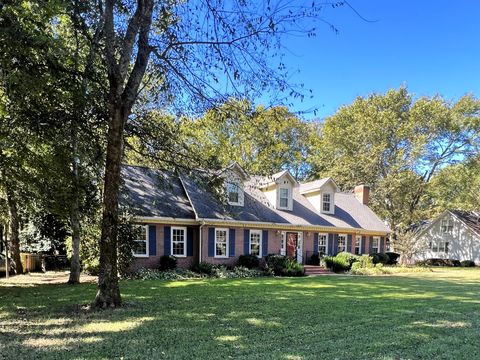 2619 Lancaster Ct Murfreesboro TN 37129