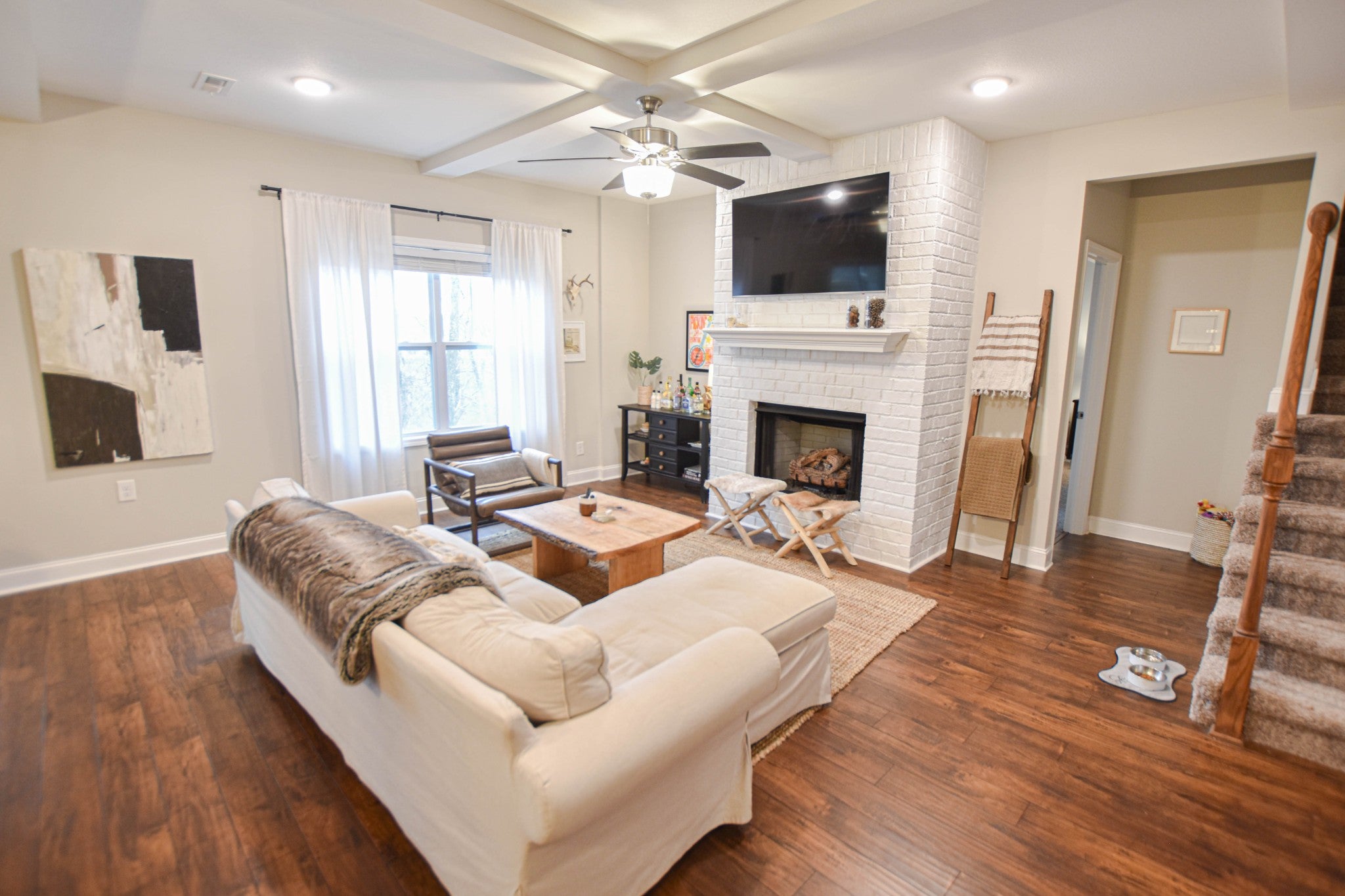 1146 Eagles Nest Lane