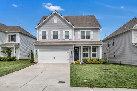 261 Cornice Dr La Vergne TN 37086