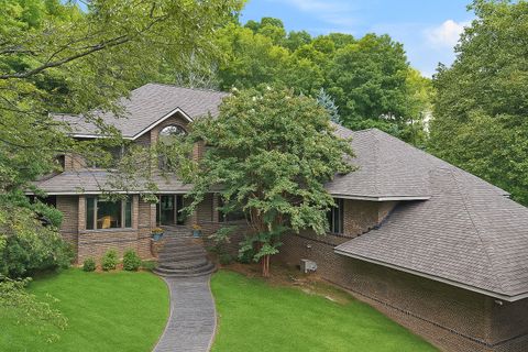5543 Stanford Dr Nashville TN 37215